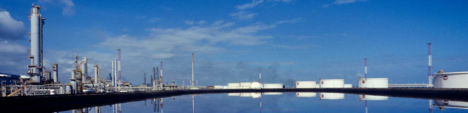 TZ Coastal Monitoring is the perfect solution for a range of different waterfront facilities, such as Power Plants, Dams, Oil Refineries and LNG facilities.
Learn more